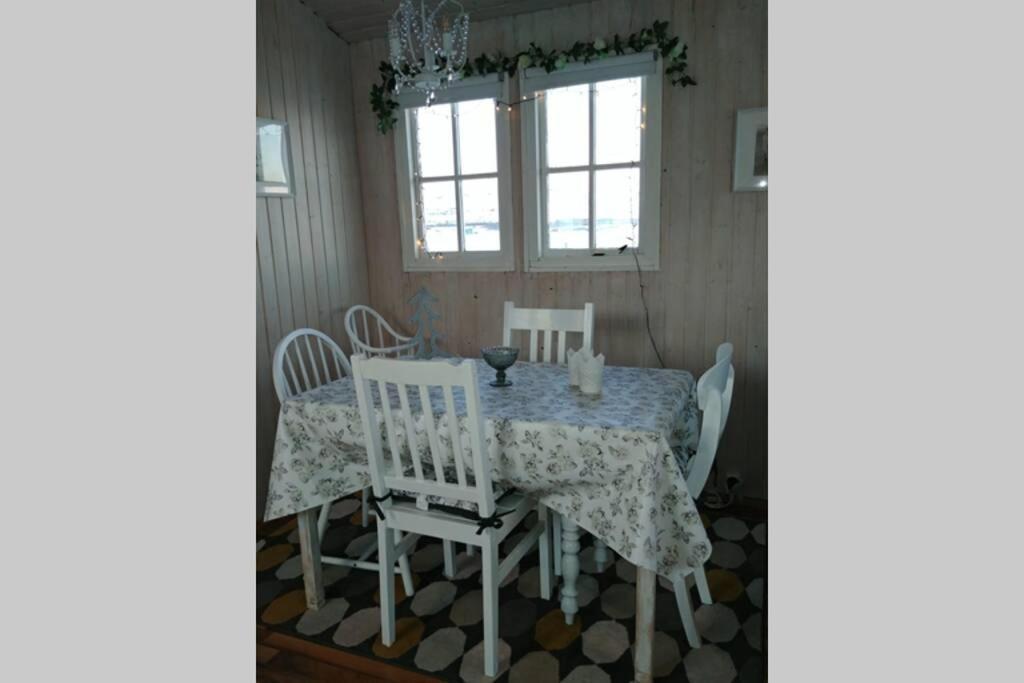 Cosy Cottage-Álfabakki-with hot tub Stori-Bakki Esterno foto
